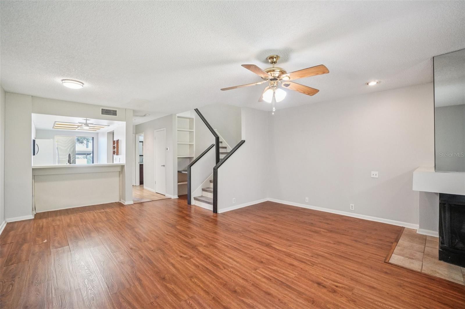745 OAK PARK PL — photo 12