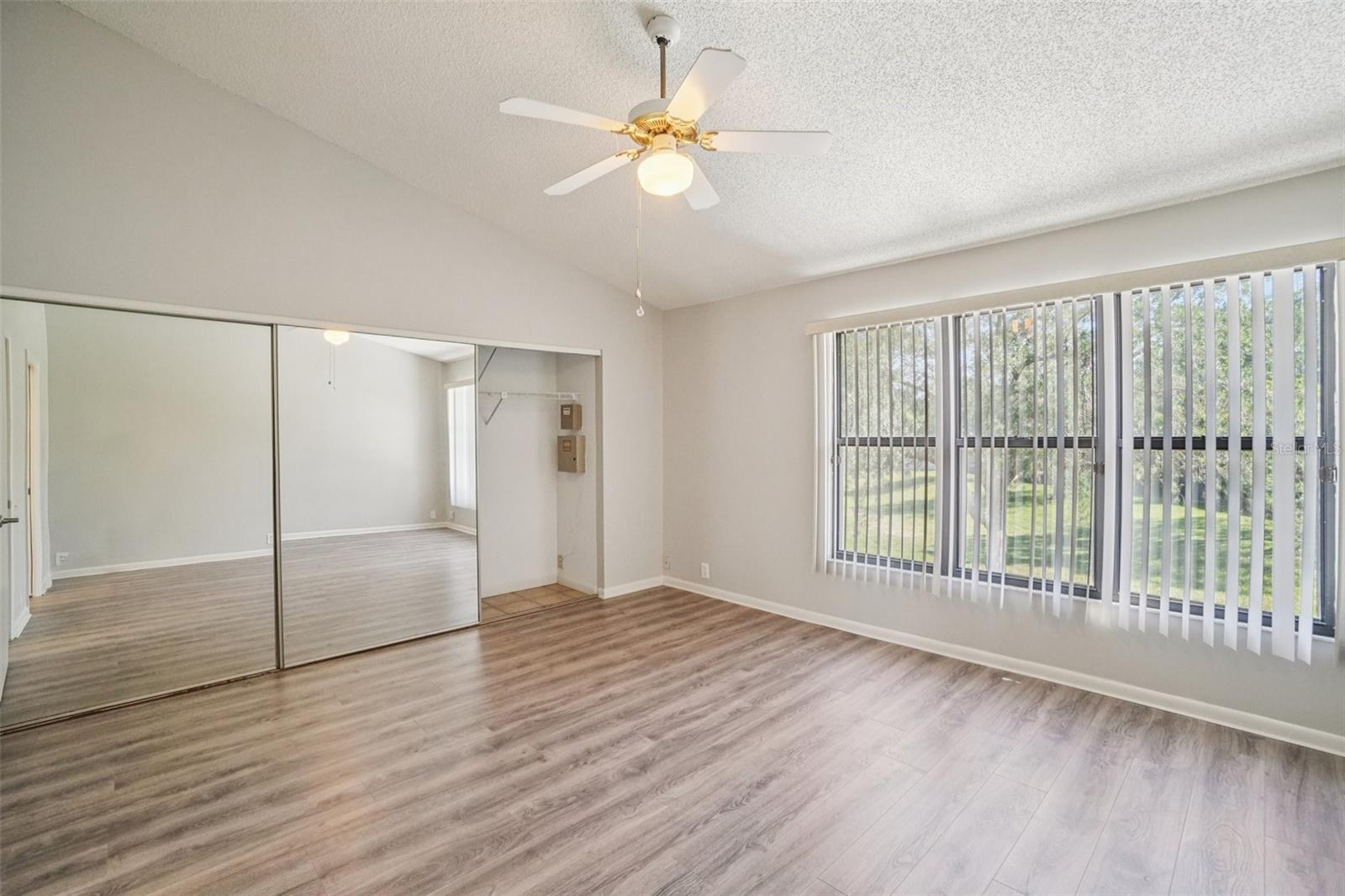 745 OAK PARK PL — photo 24