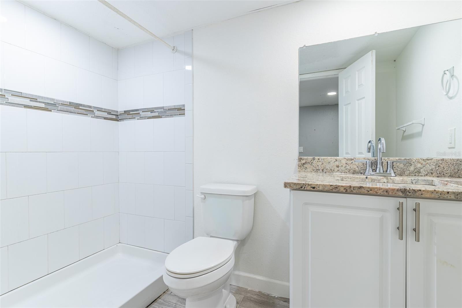 5807 BARRY LN — photo 9