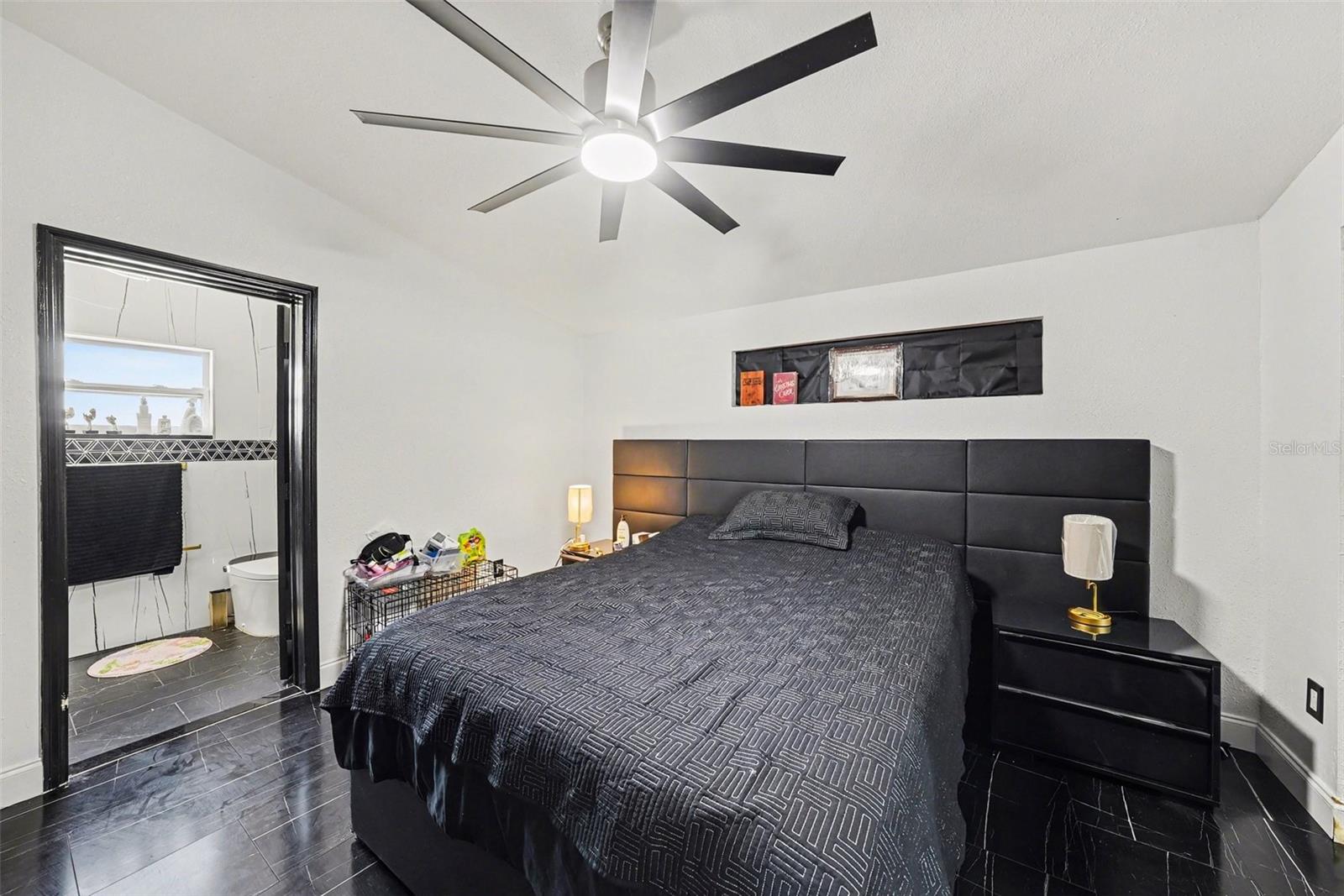 10119 CHIMNEY HILL CT — photo 13