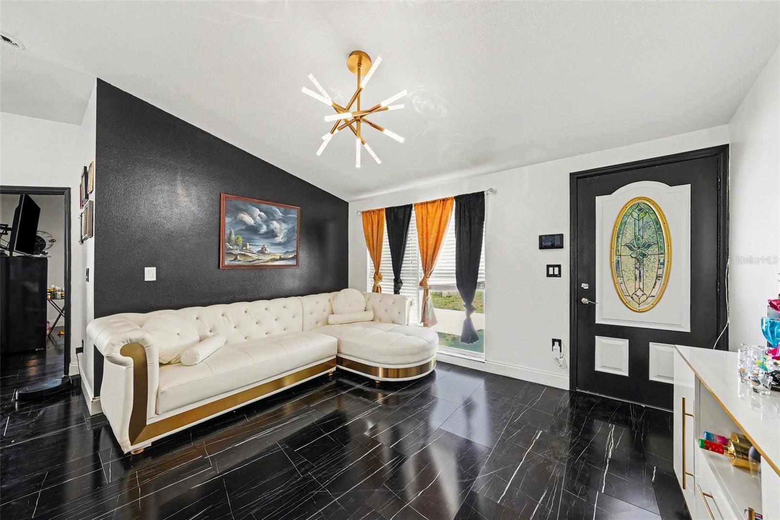 10119 CHIMNEY HILL CT — photo 3
