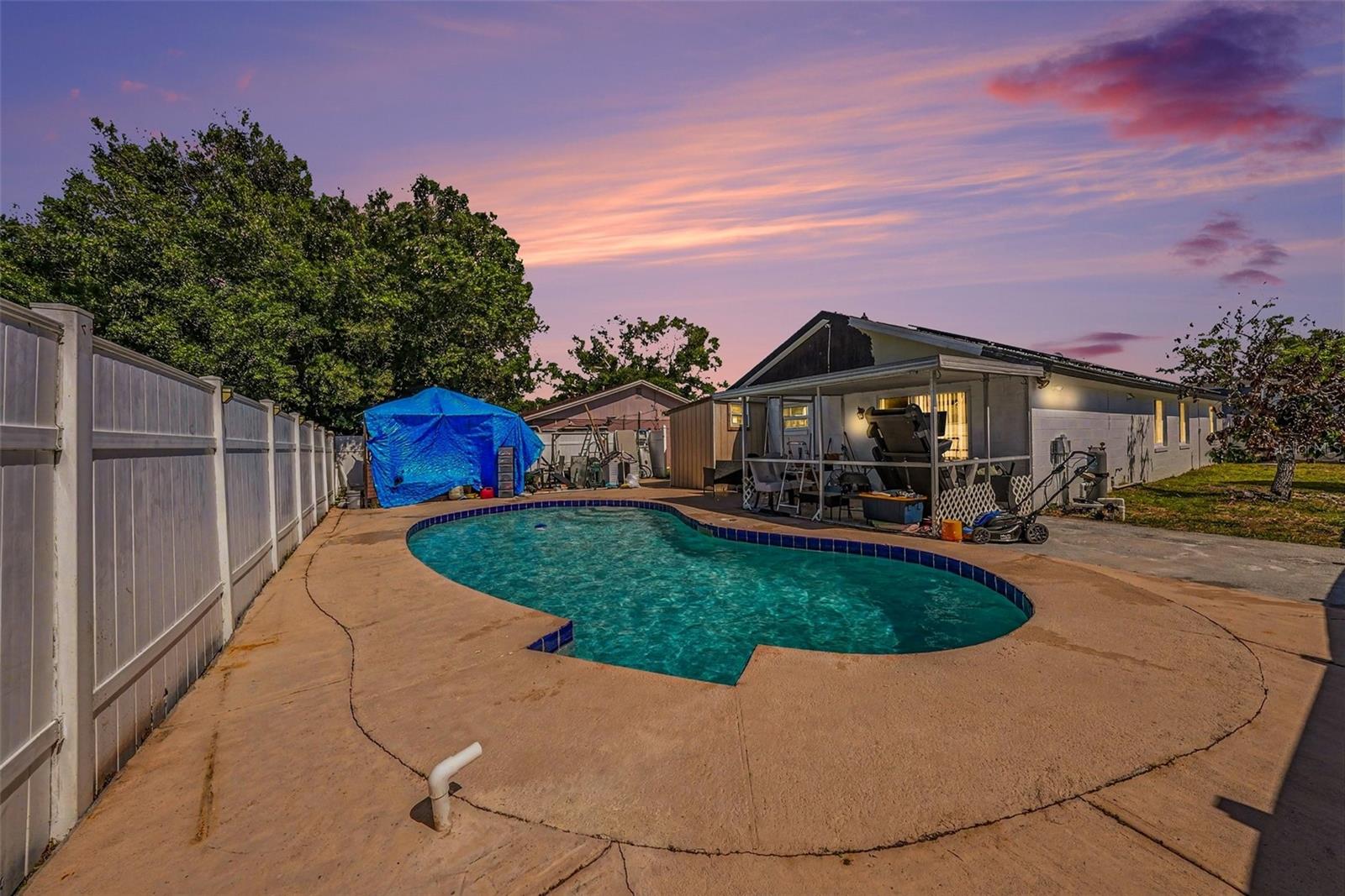 10119 CHIMNEY HILL CT — photo 2