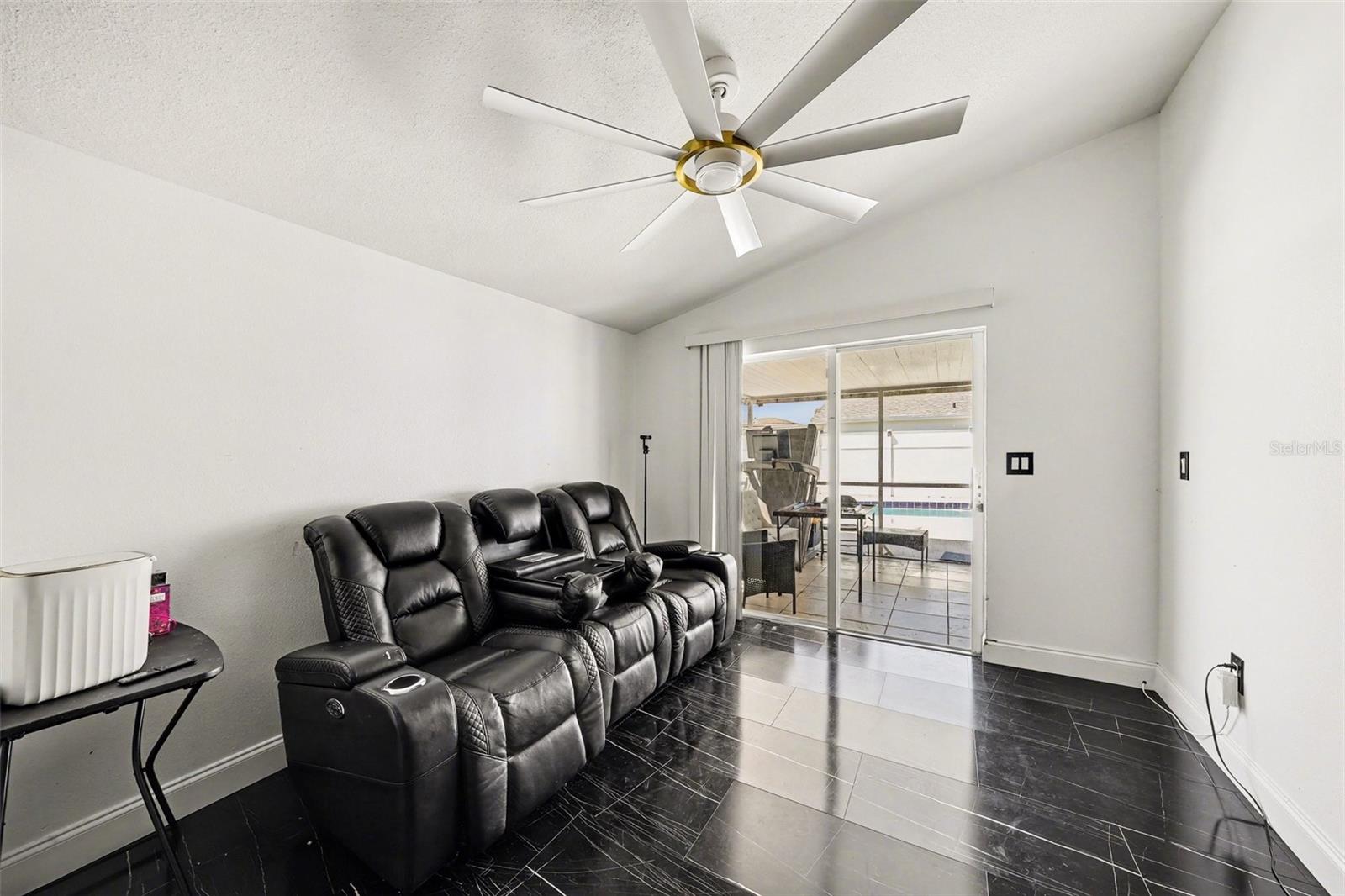 10119 CHIMNEY HILL CT — photo 7