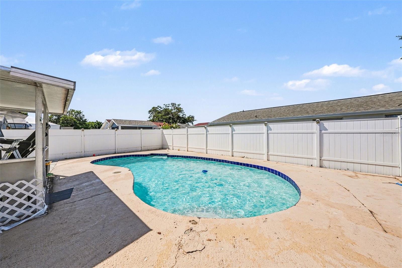 10119 CHIMNEY HILL CT — photo 22