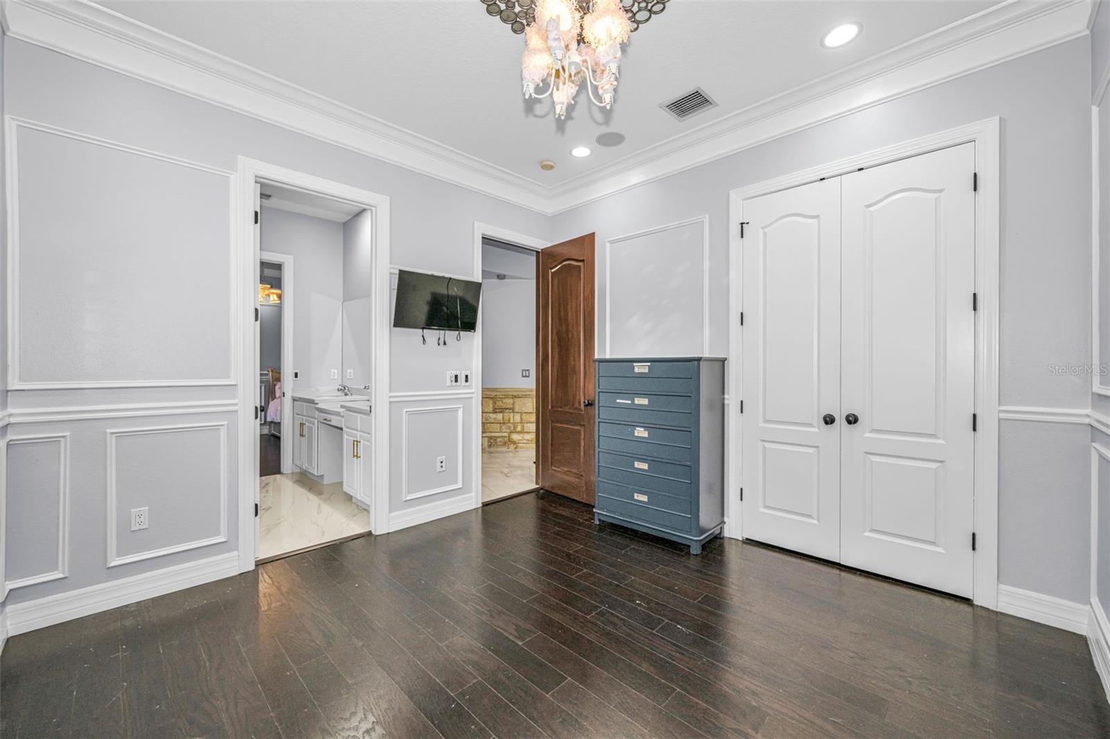 10706 RUFFINO CT — photo 36