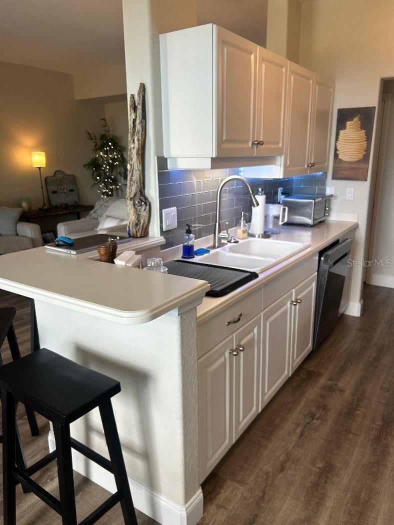 940 COOPER ST #302 — photo 8
