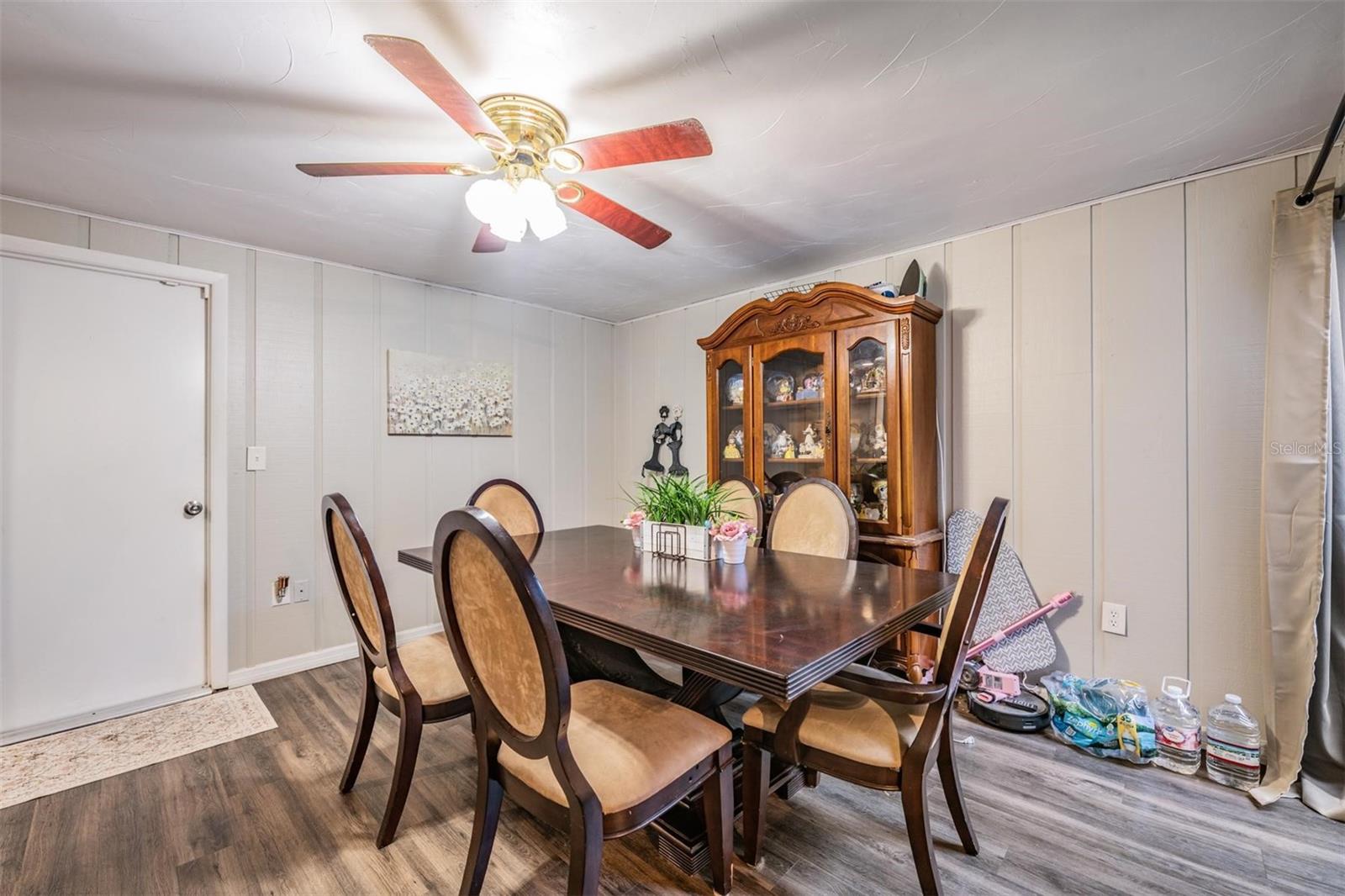 7300 BELLOWS FALLS LN — photo 26