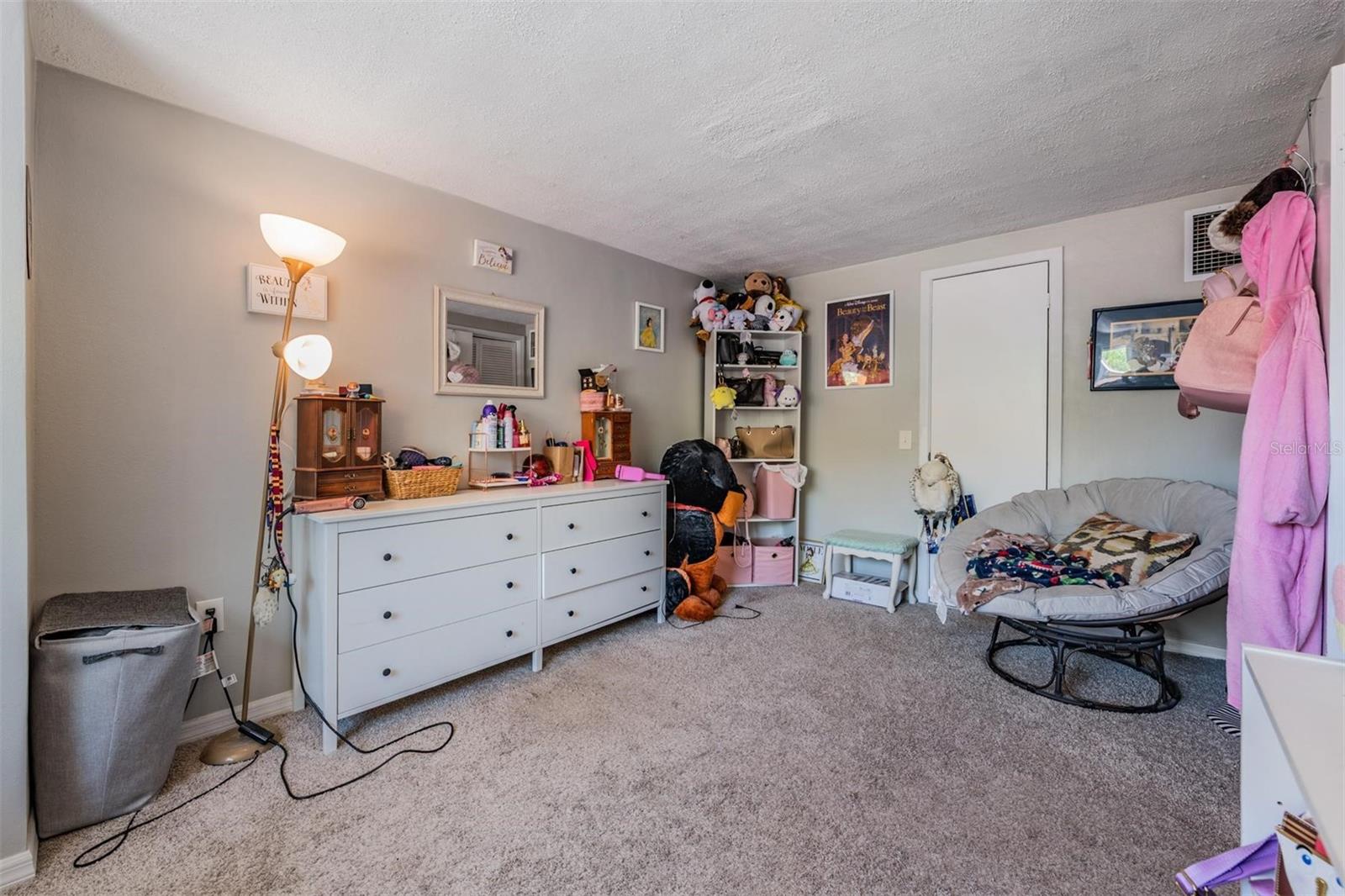 7300 BELLOWS FALLS LN — photo 35