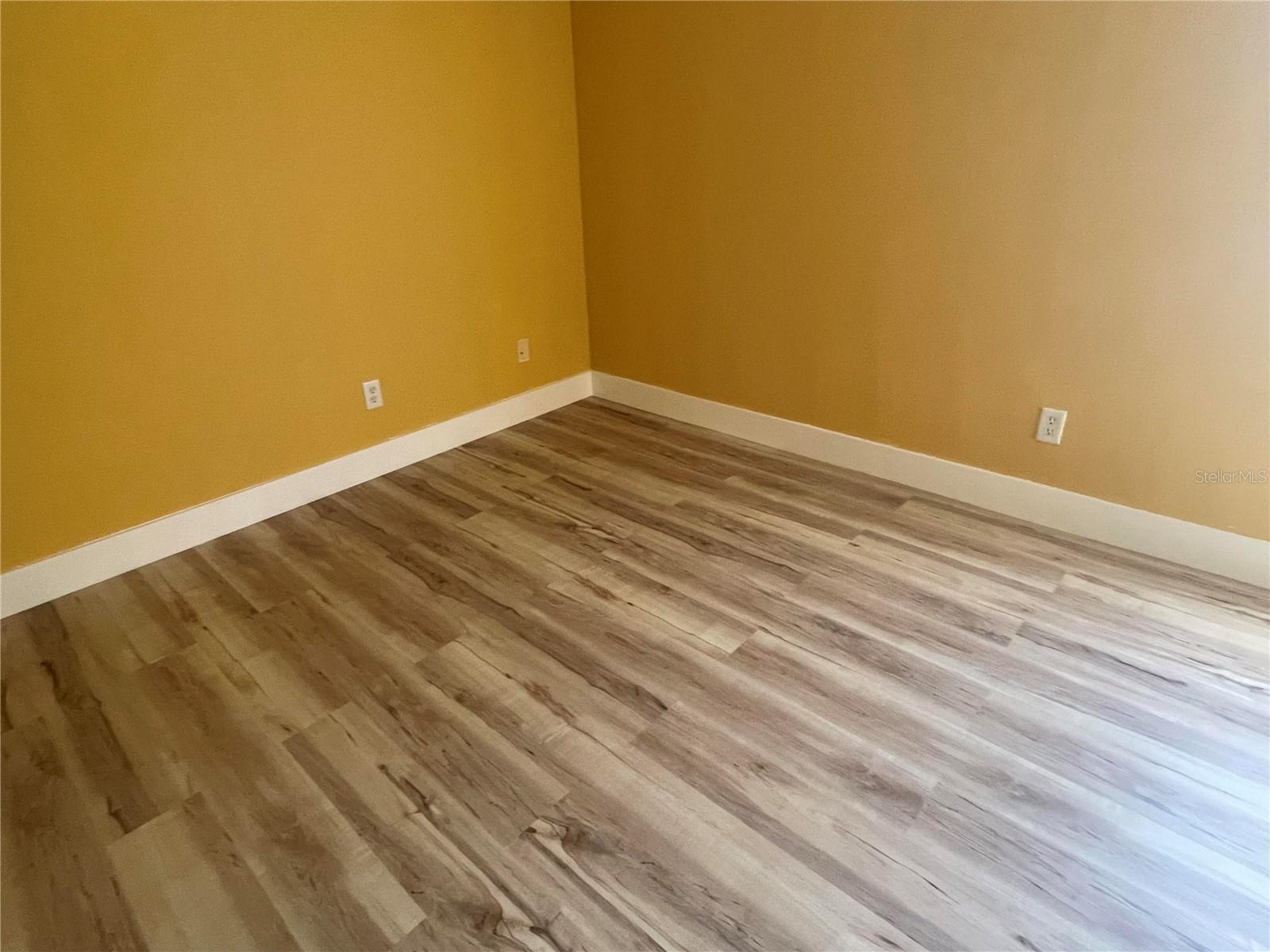 759 FORDINGBRIDGE WAY — photo 4