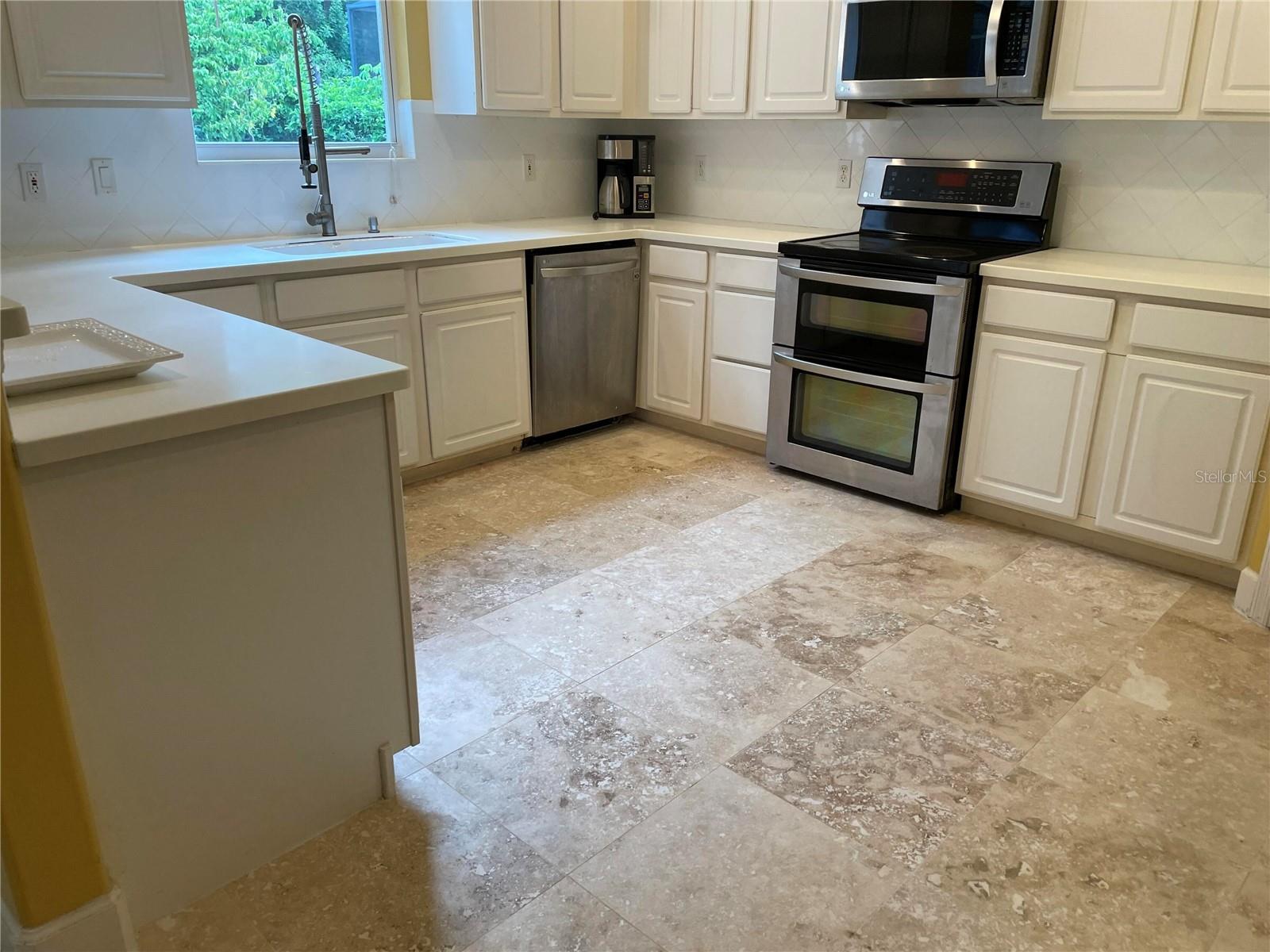 759 FORDINGBRIDGE WAY — photo 35