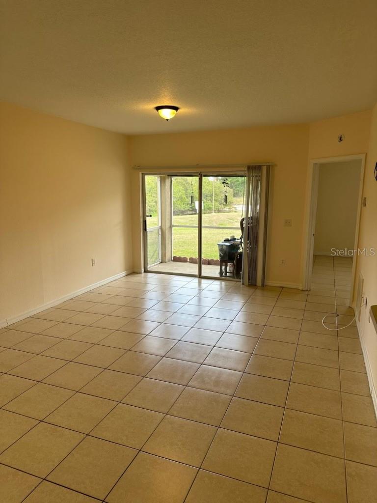 6425 CYPRESSDALE DR #101 — photo 2