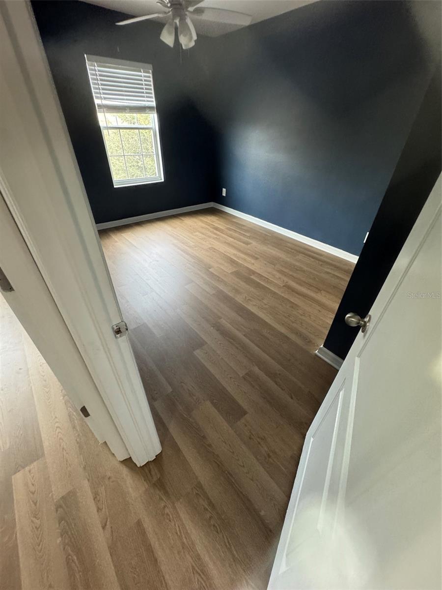 14428 DUNROBIN DR — photo 23