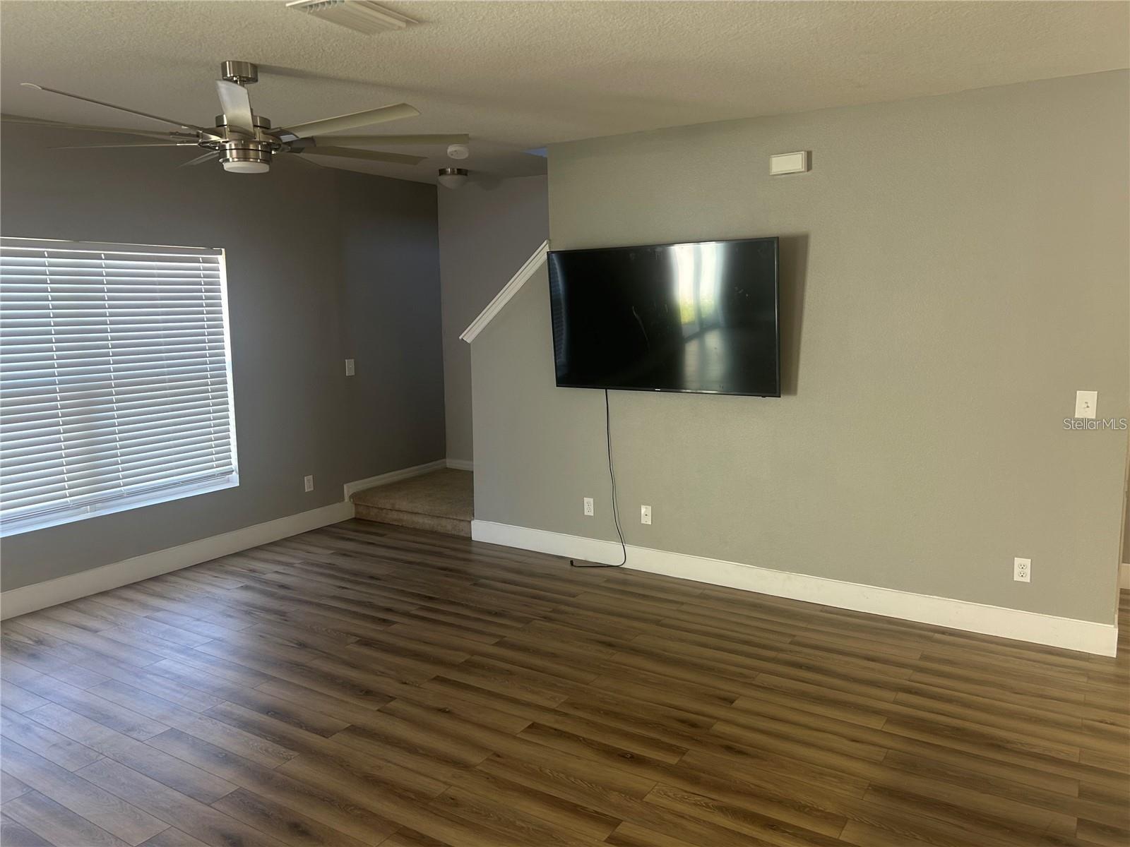 14428 DUNROBIN DR — photo 7