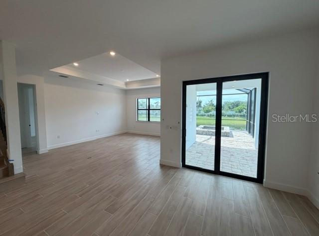 7433 SUMMER CT — photo 11