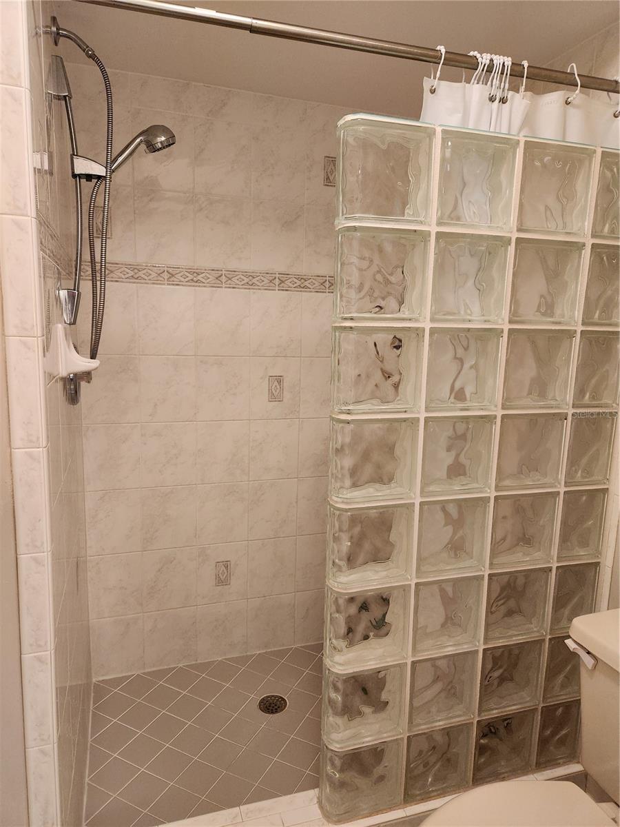 6501 STONE RIVER RD #303 — photo 9