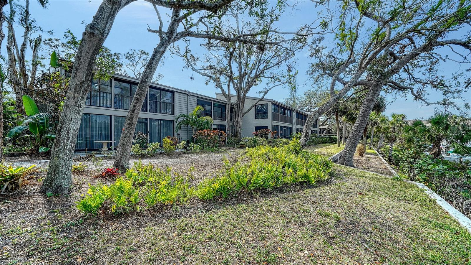 1601 PELICAN POINT DR #HA212 — photo 28