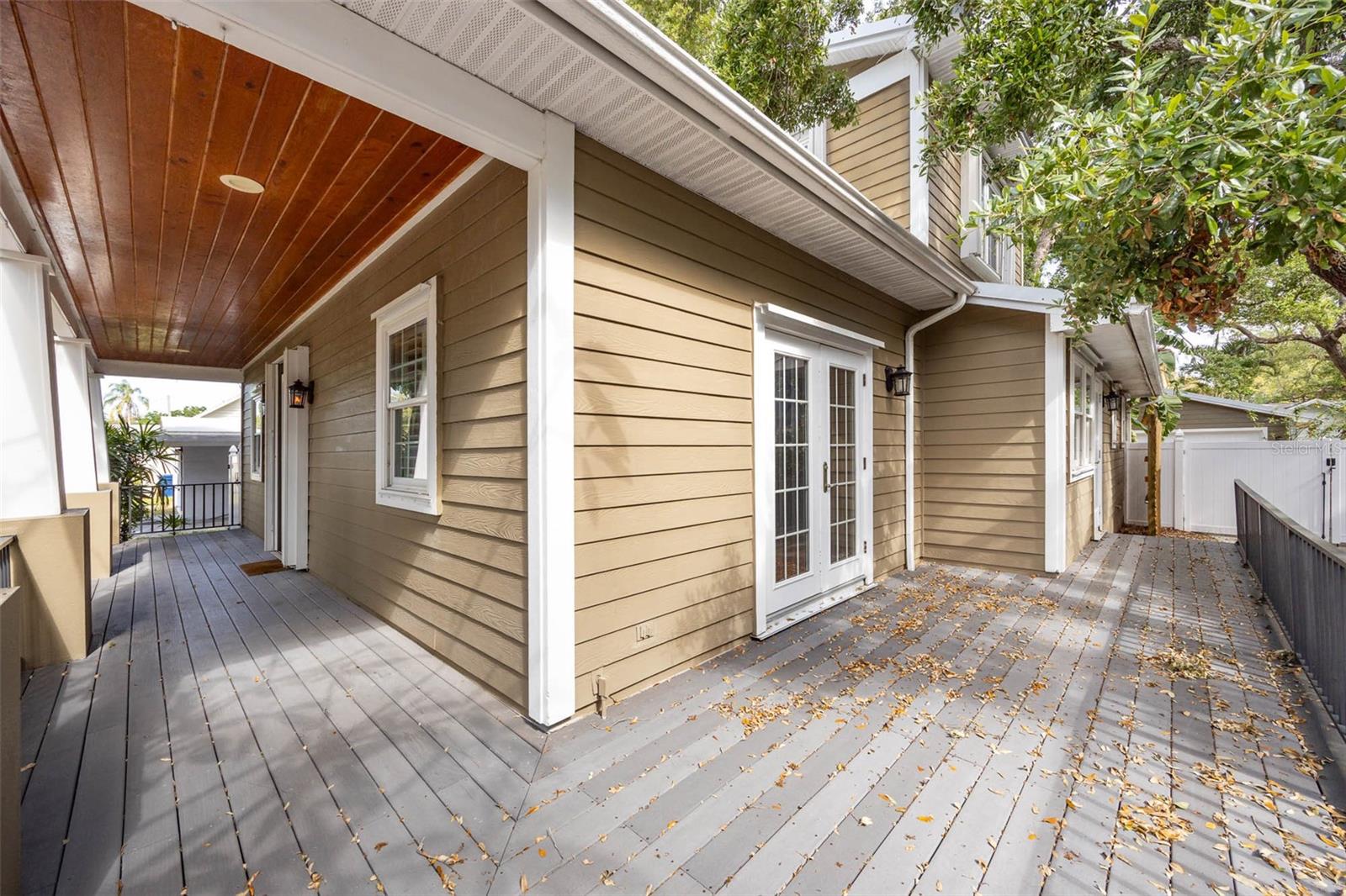 3311 W HAWTHORNE RD — photo 9