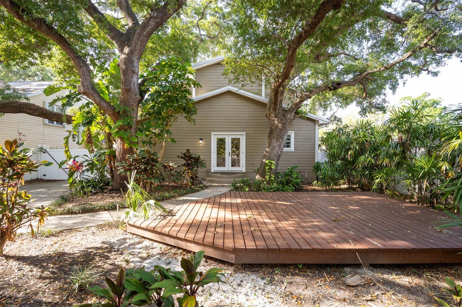 3311 W HAWTHORNE RD — photo 20