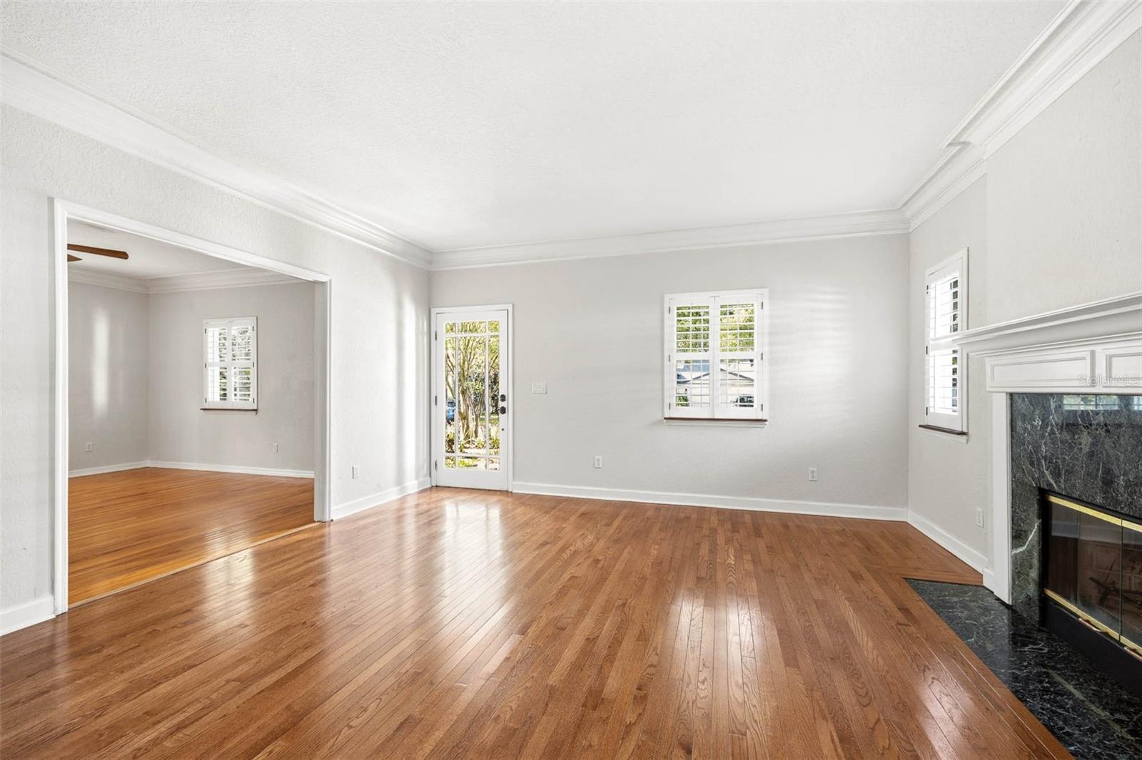3311 W HAWTHORNE RD — photo 43