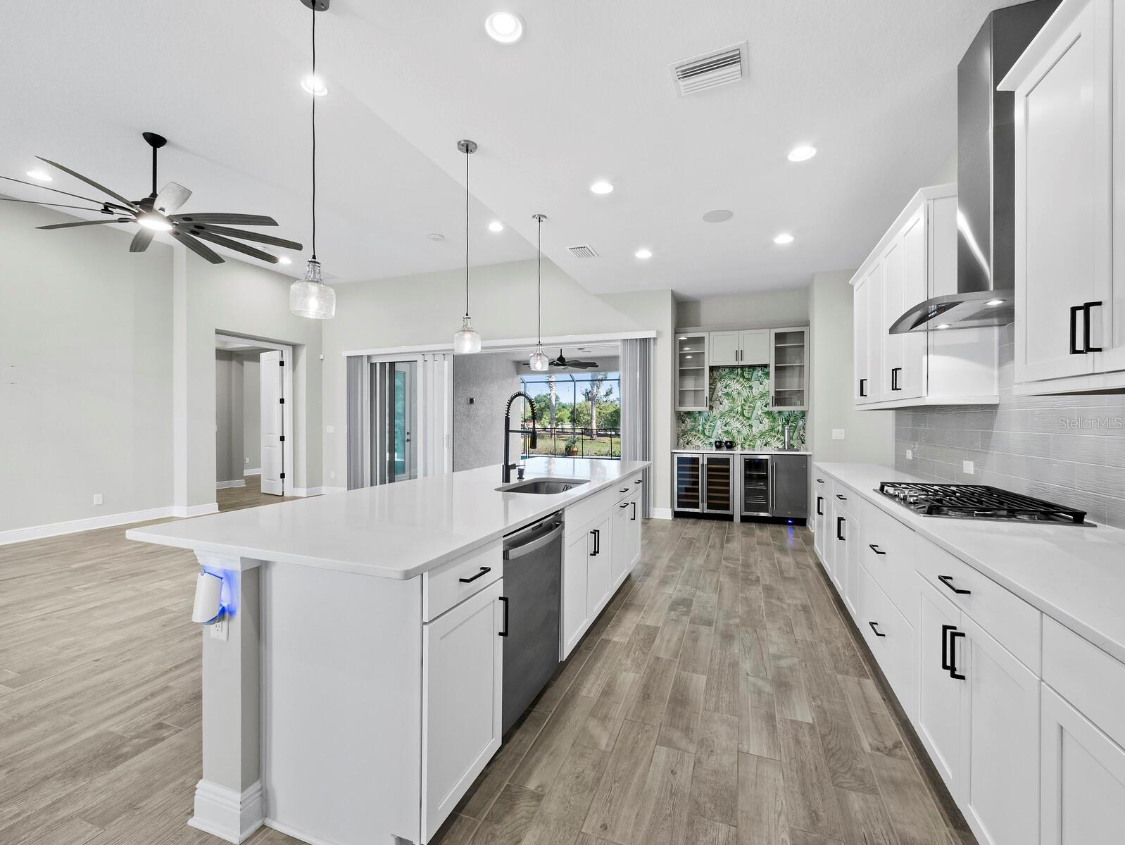 6129 LUNGO LAGO DR — photo 21