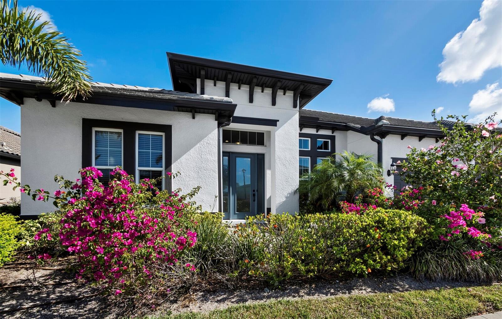 6129 LUNGO LAGO DR — photo 3
