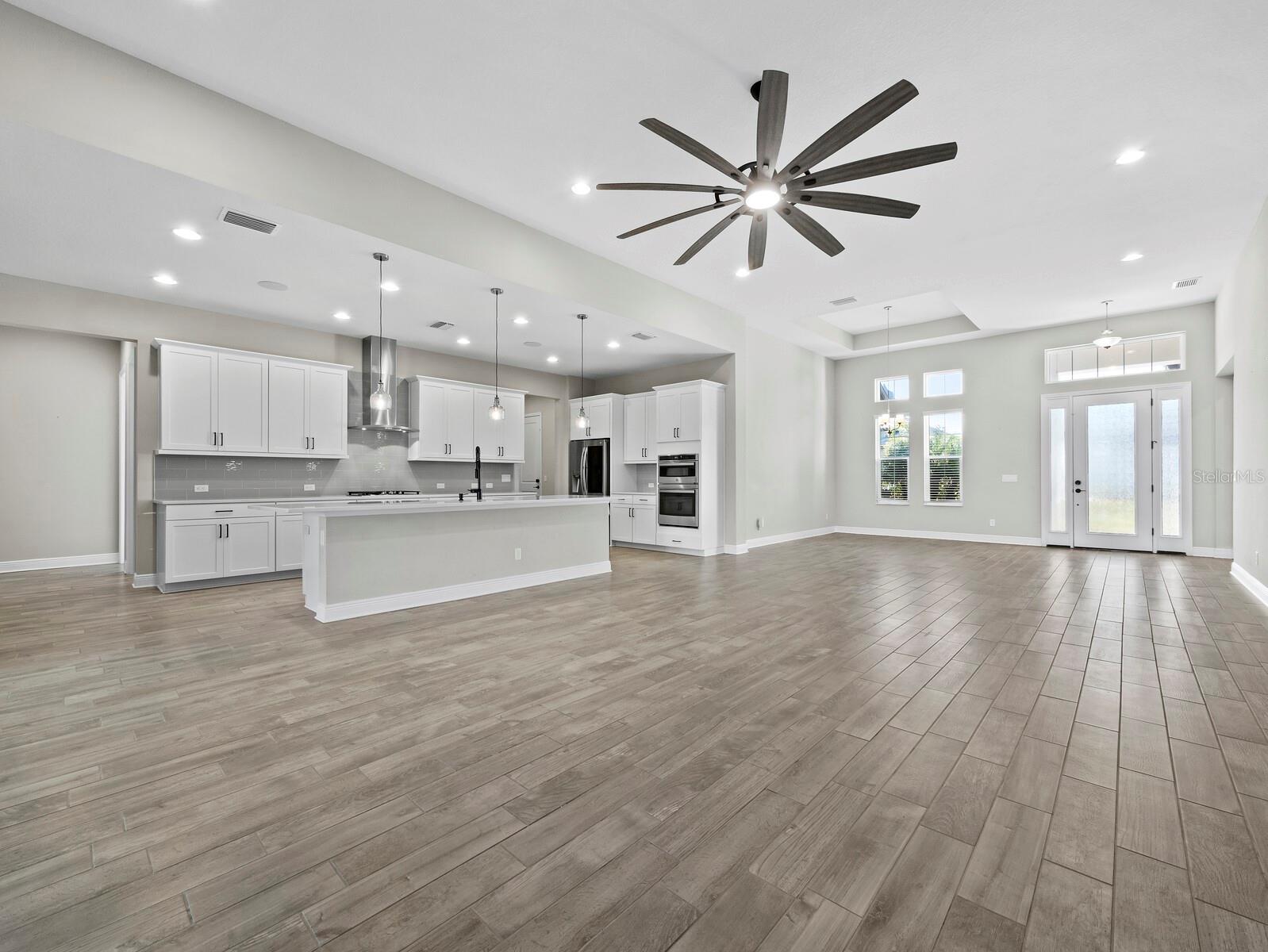 6129 LUNGO LAGO DR — photo 11