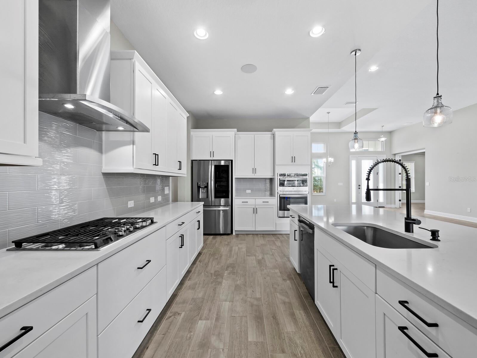 6129 LUNGO LAGO DR — photo 22