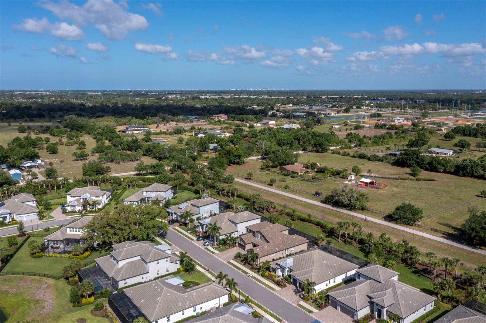 6129 LUNGO LAGO DR — photo 47