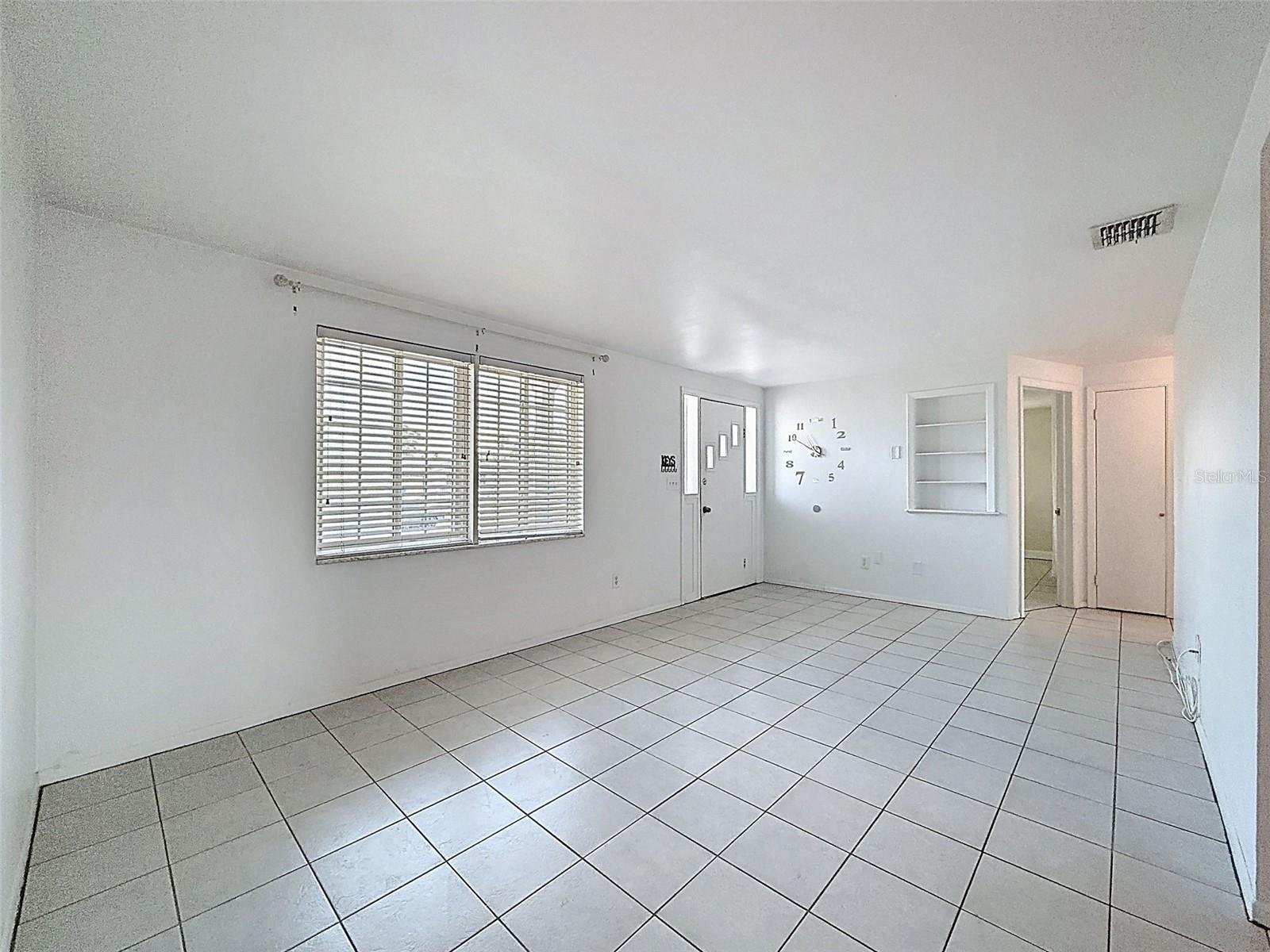 4130 CRESTFIELD AVE — photo 8