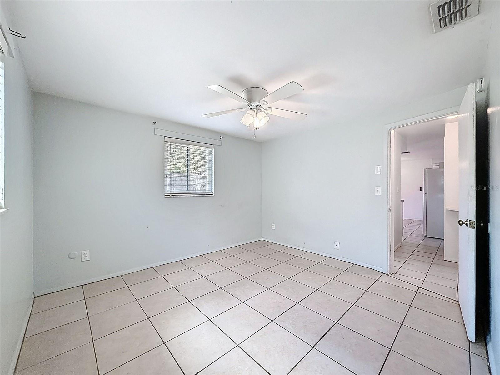 4130 CRESTFIELD AVE — photo 22