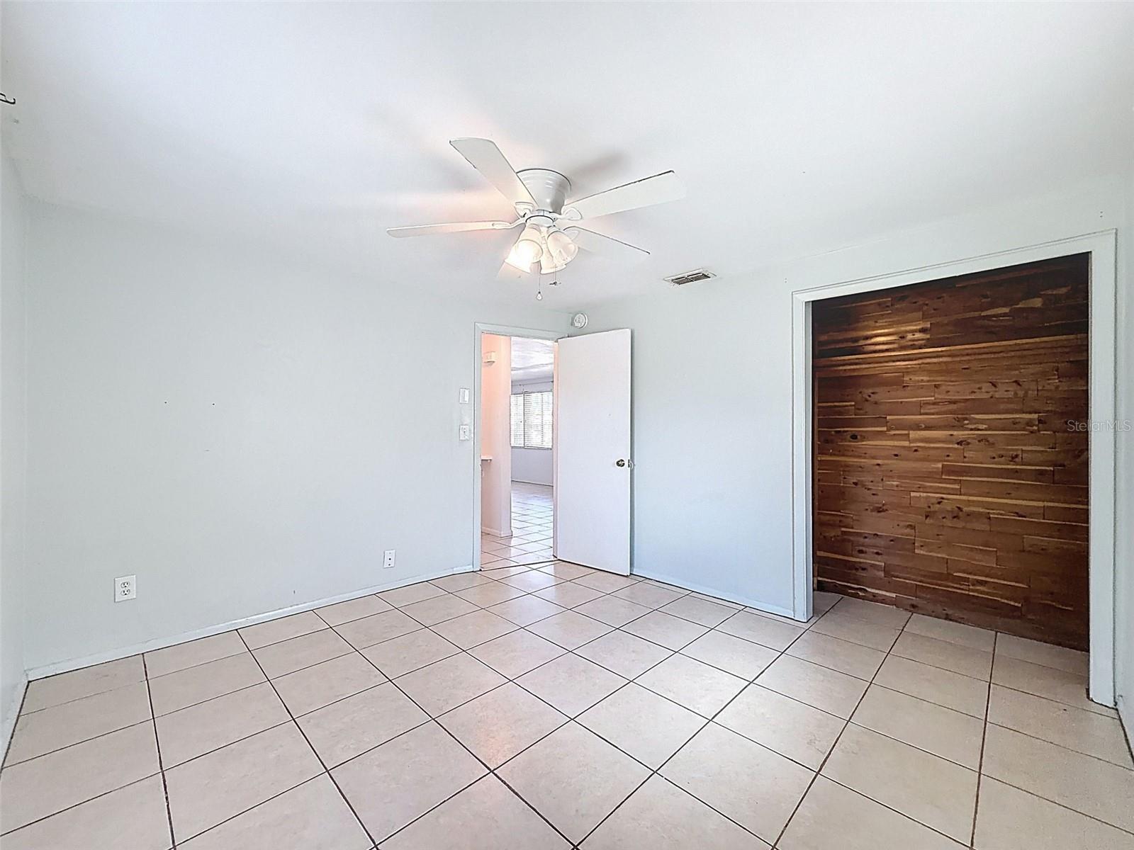 4130 CRESTFIELD AVE — photo 21