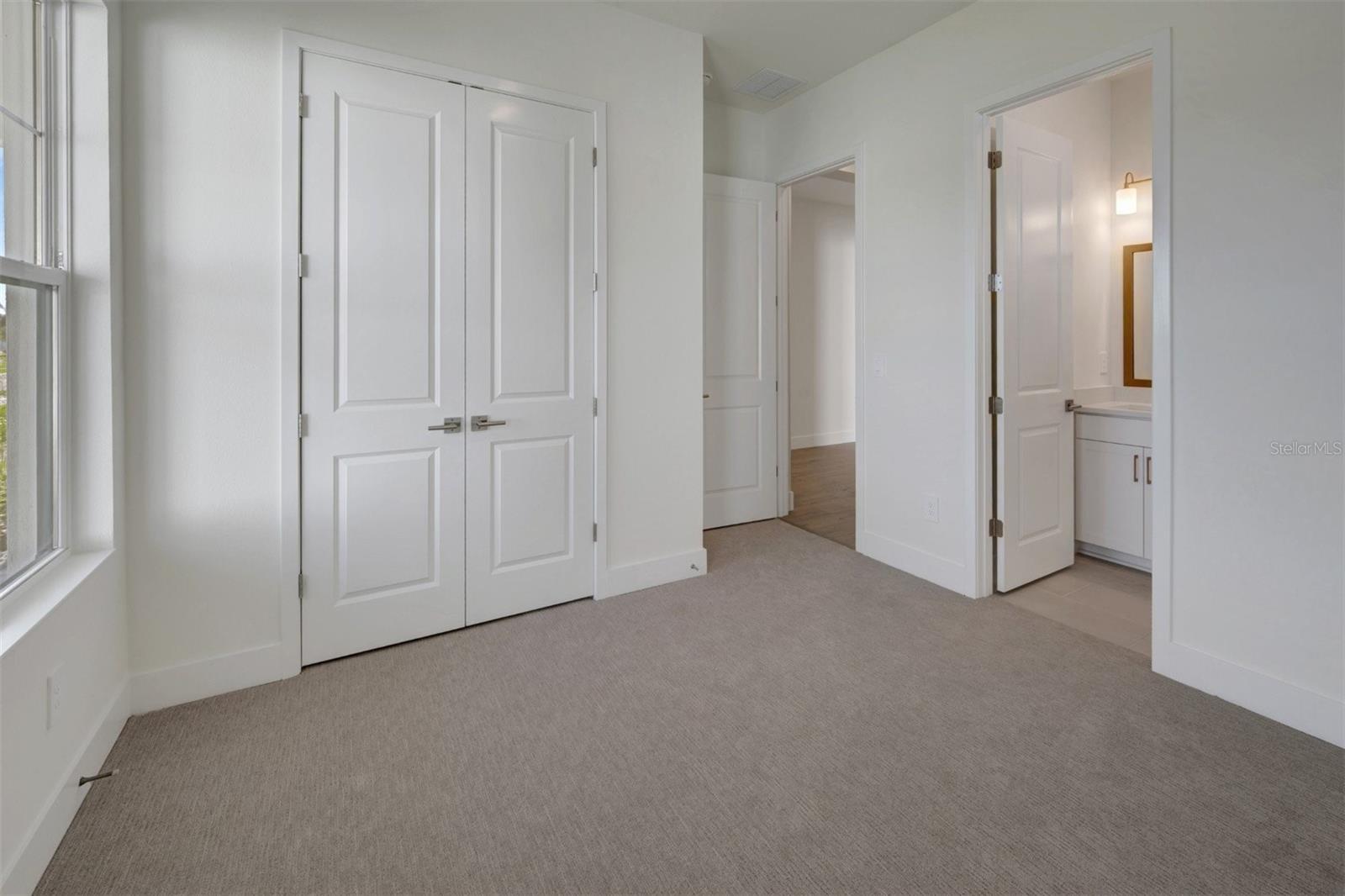 7249 MEADOWSHADE CT — photo 28