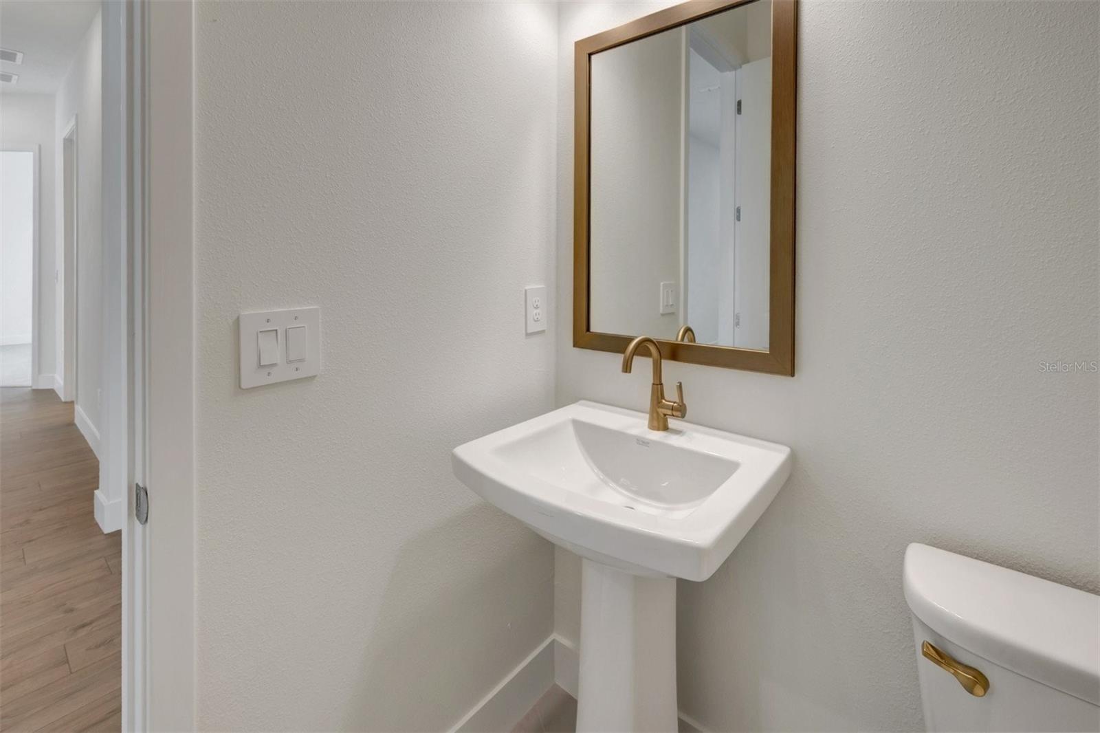 7249 MEADOWSHADE CT — photo 31