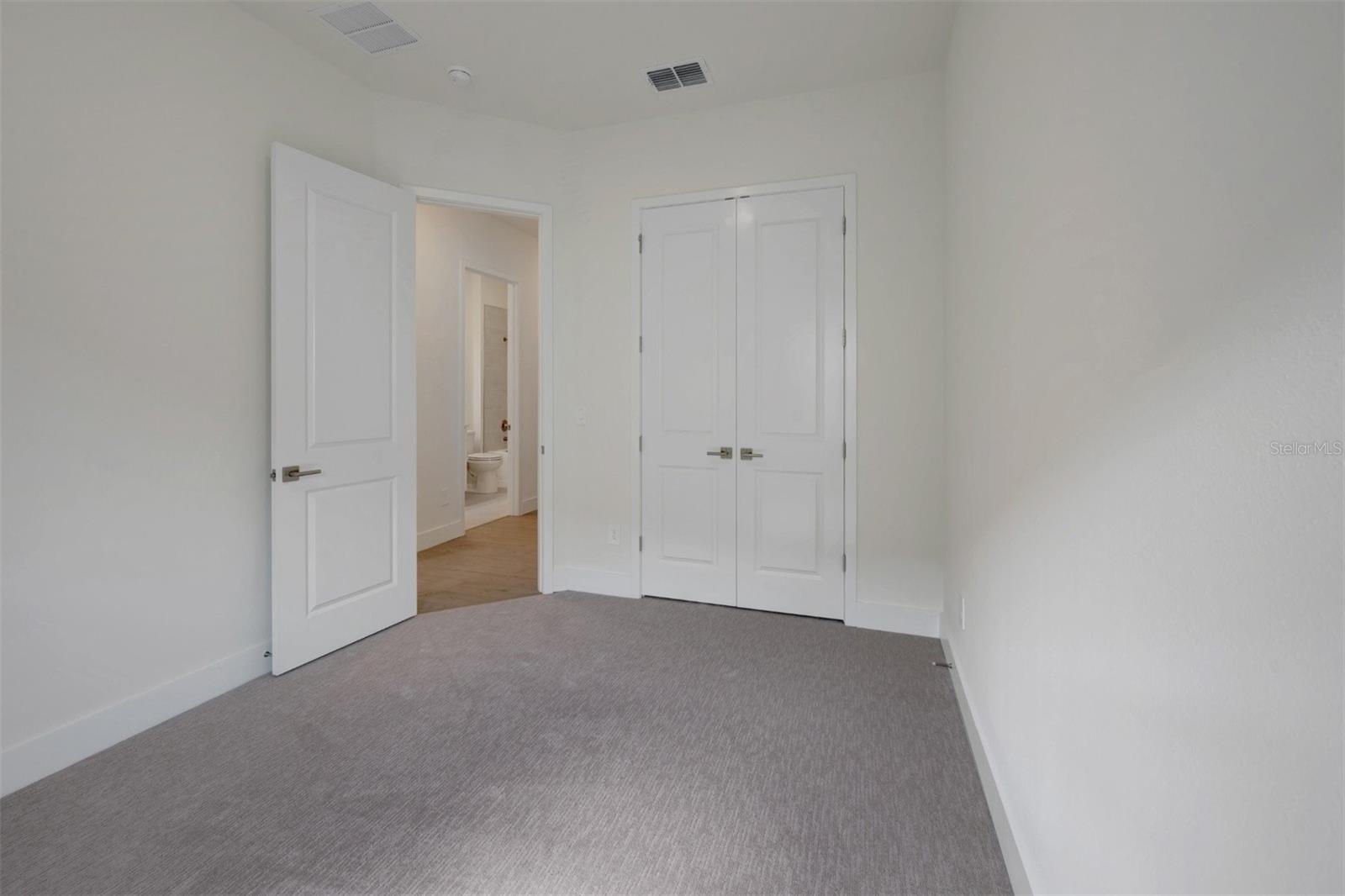 7249 MEADOWSHADE CT — photo 26