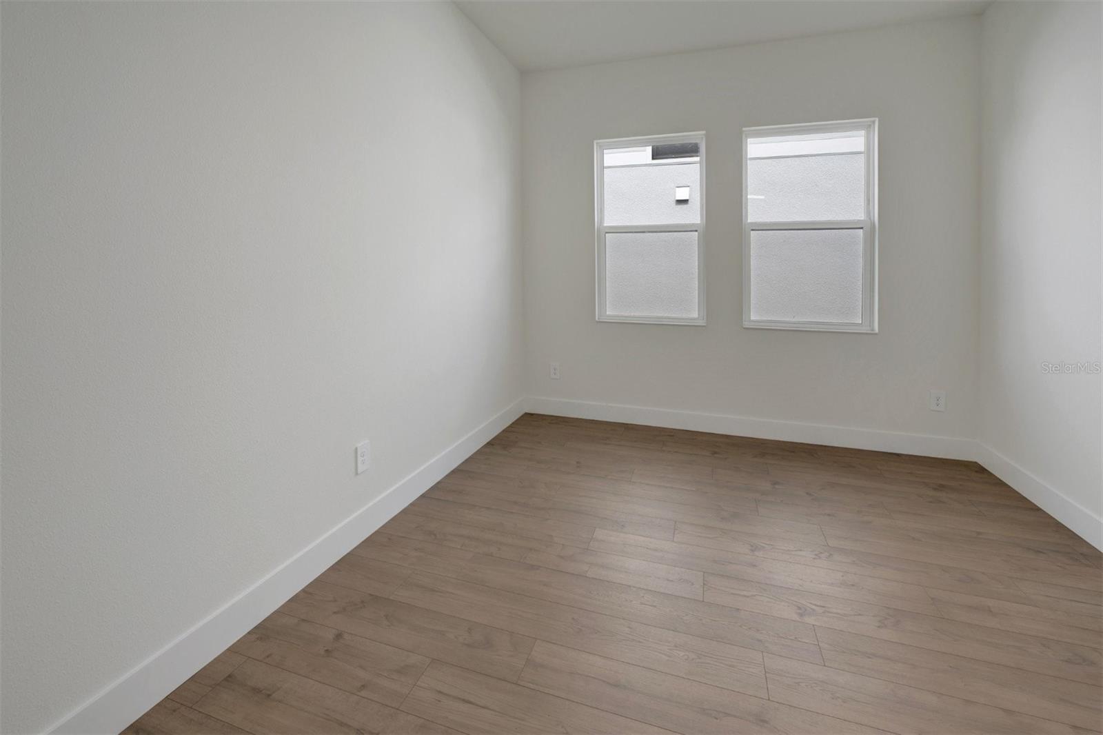 7249 MEADOWSHADE CT — photo 32