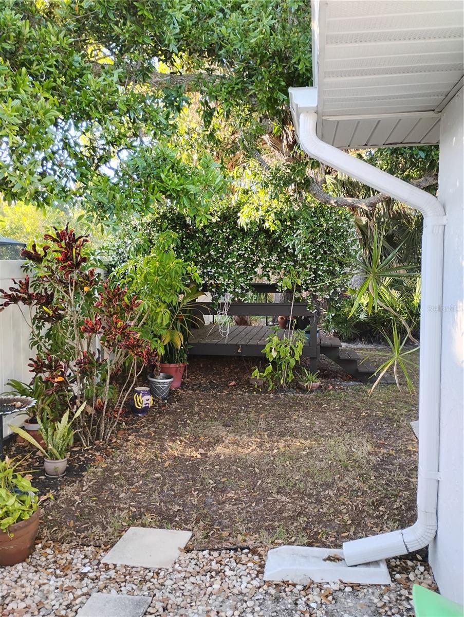 1720 FOSSIL DR — photo 92