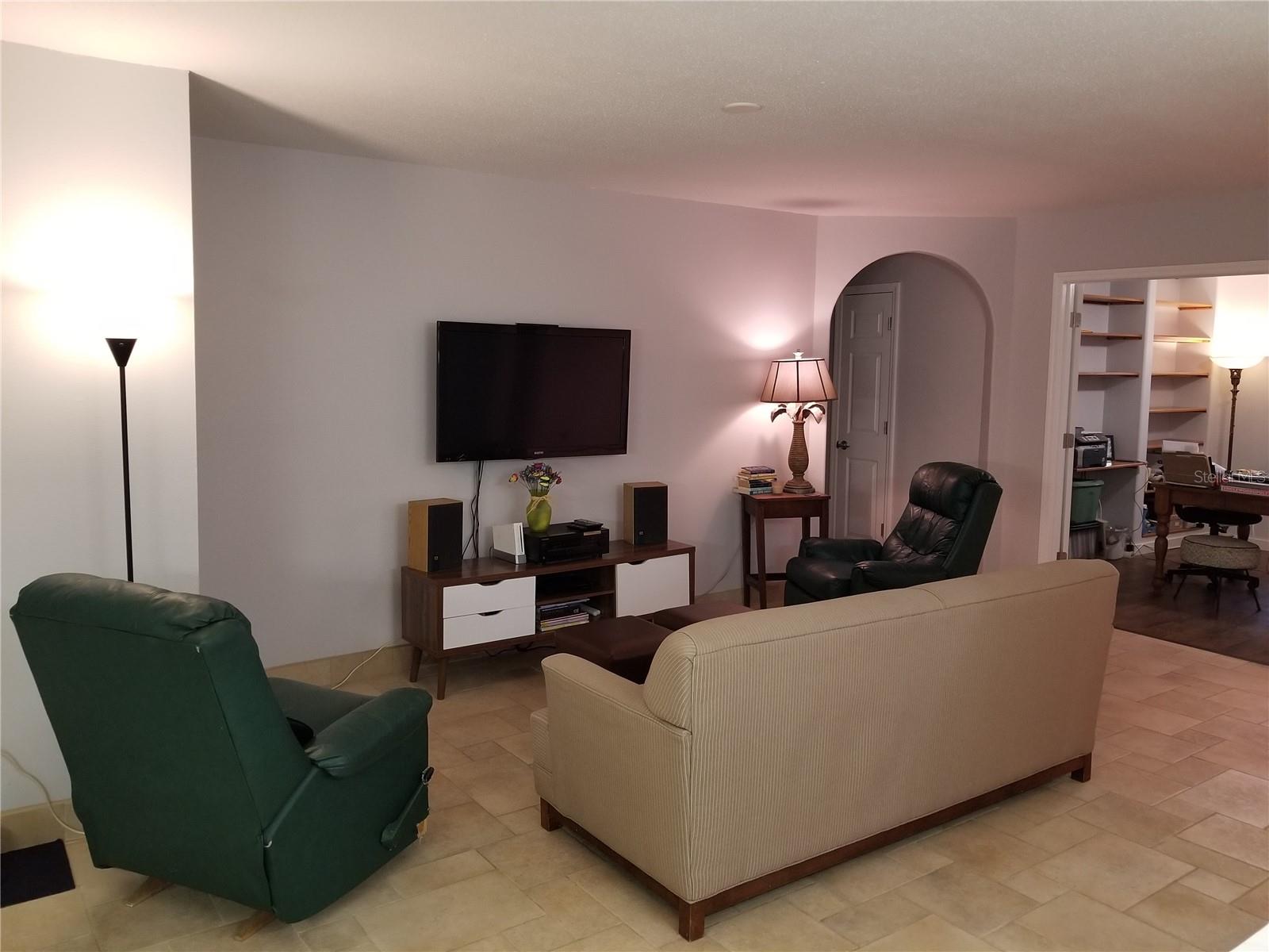 1720 FOSSIL DR — photo 16