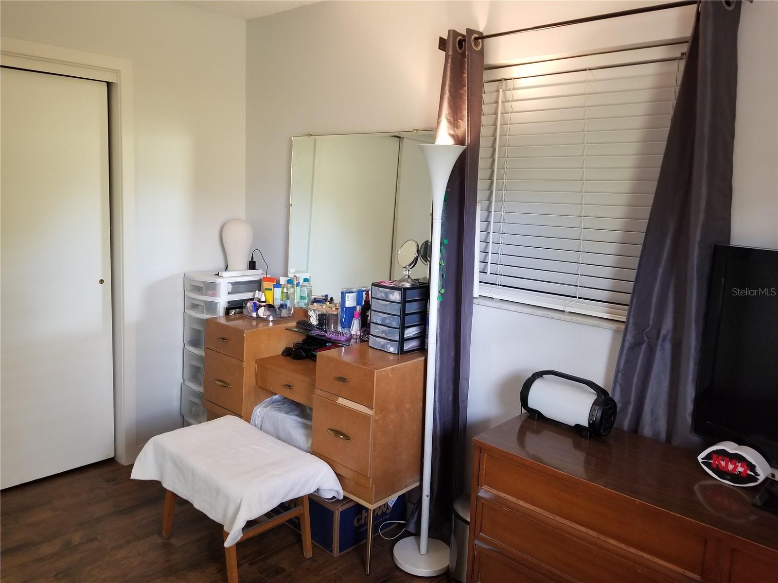 1720 FOSSIL DR — photo 37
