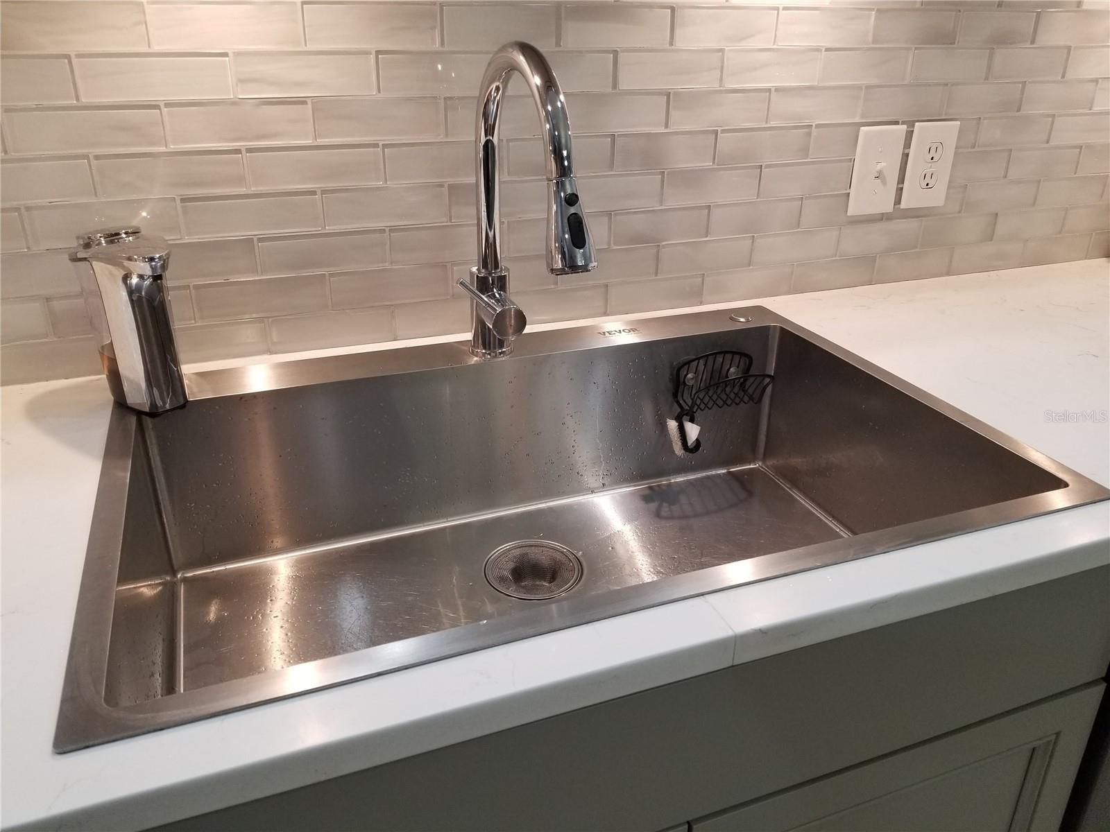 1720 FOSSIL DR — photo 21