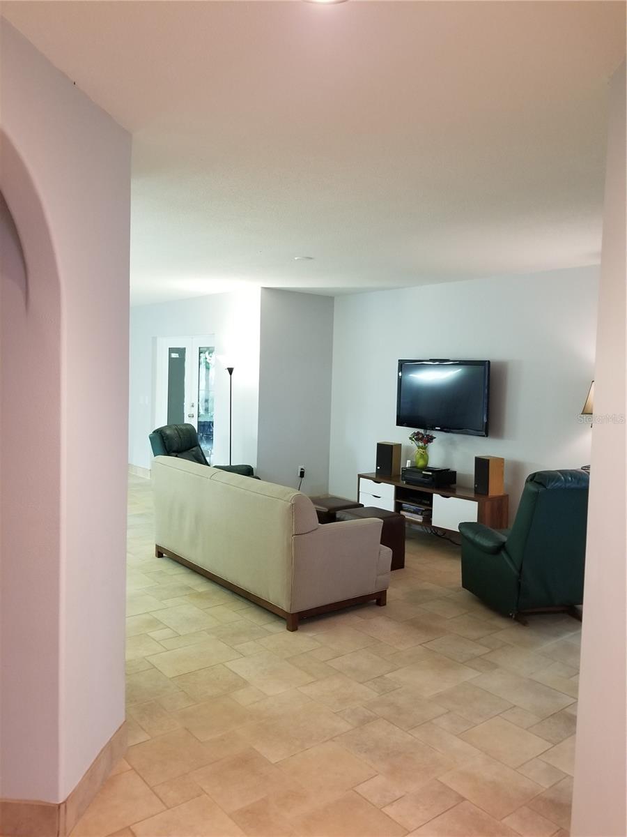 1720 FOSSIL DR — photo 14