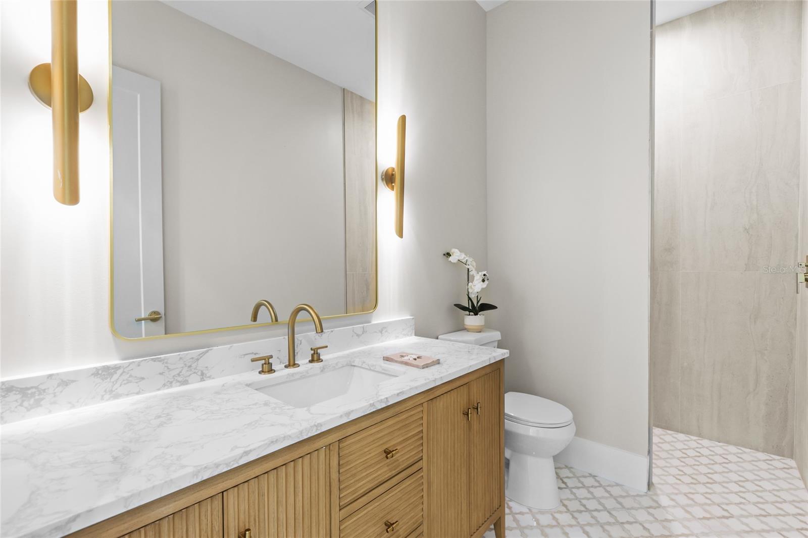 4414 W LAWN AVE — photo 18