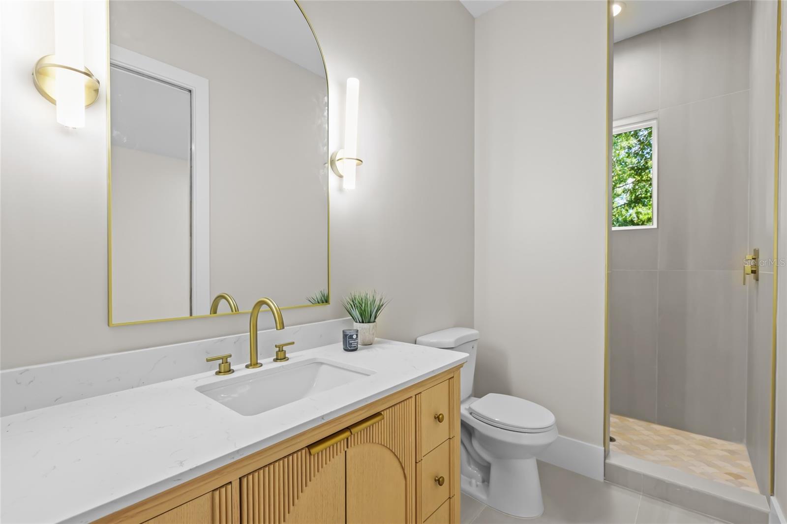 4414 W LAWN AVE — photo 20