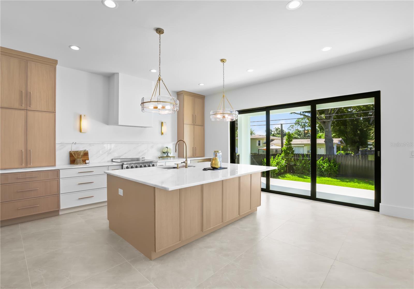 4414 W LAWN AVE — photo 12