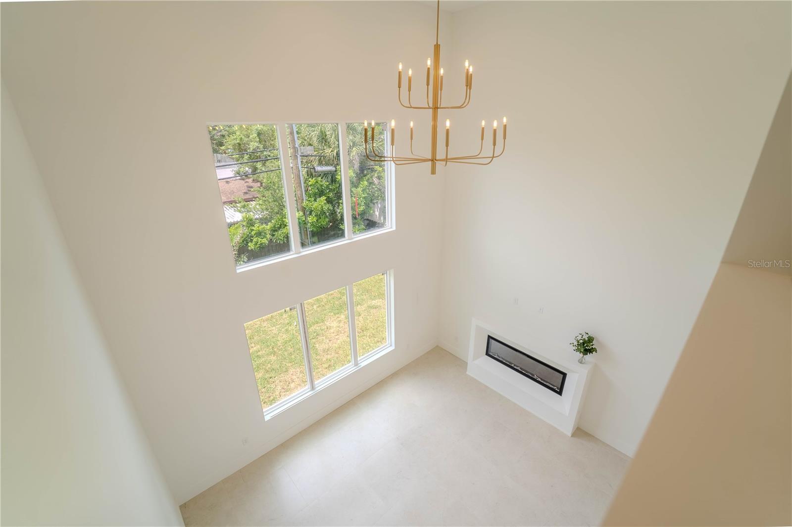 4414 W LAWN AVE — photo 28