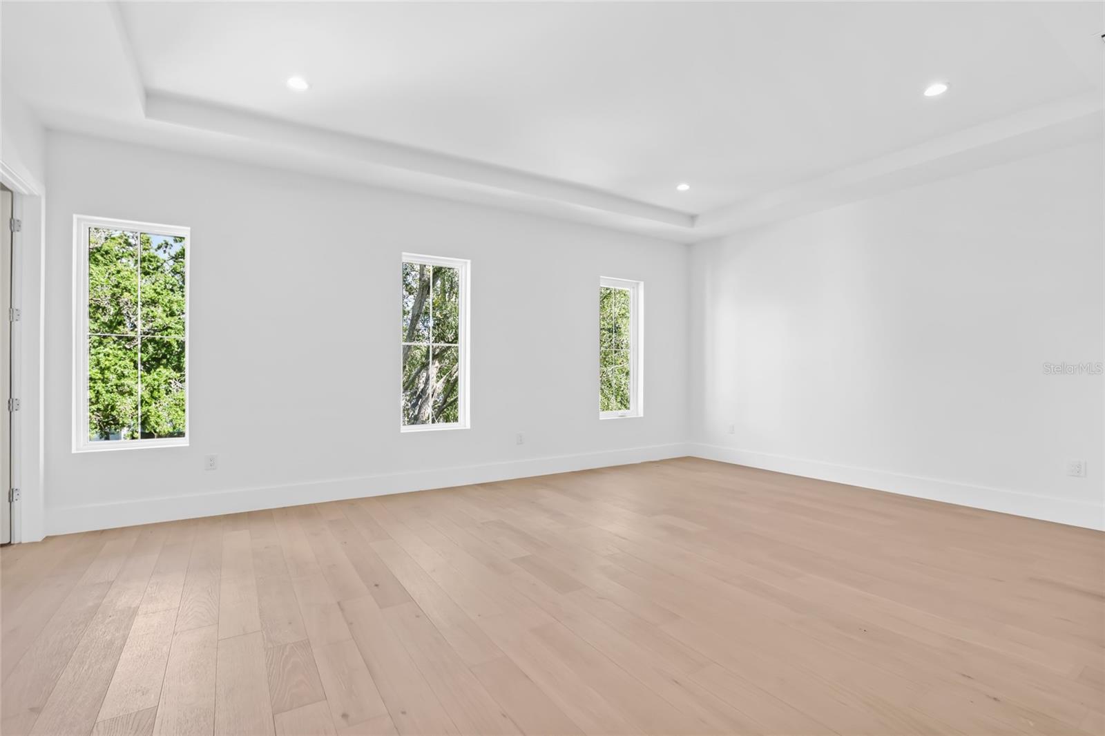 4414 W LAWN AVE — photo 25