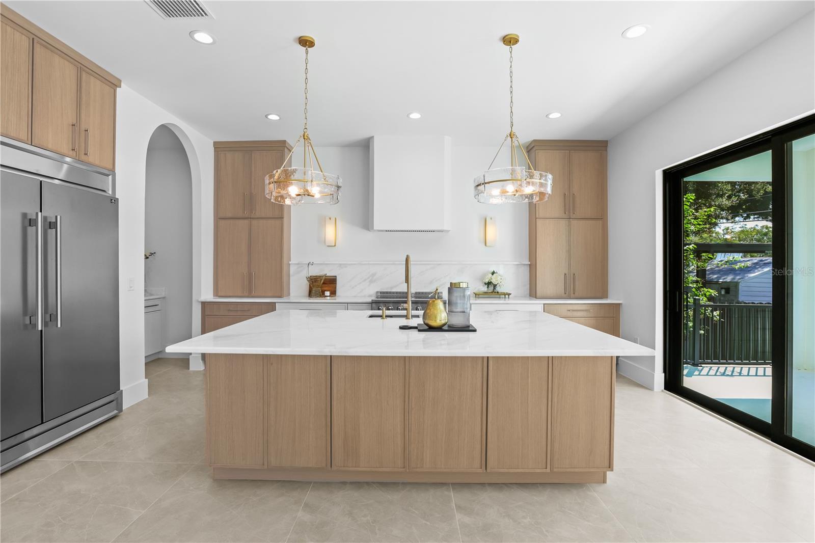 4414 W LAWN AVE — photo 8