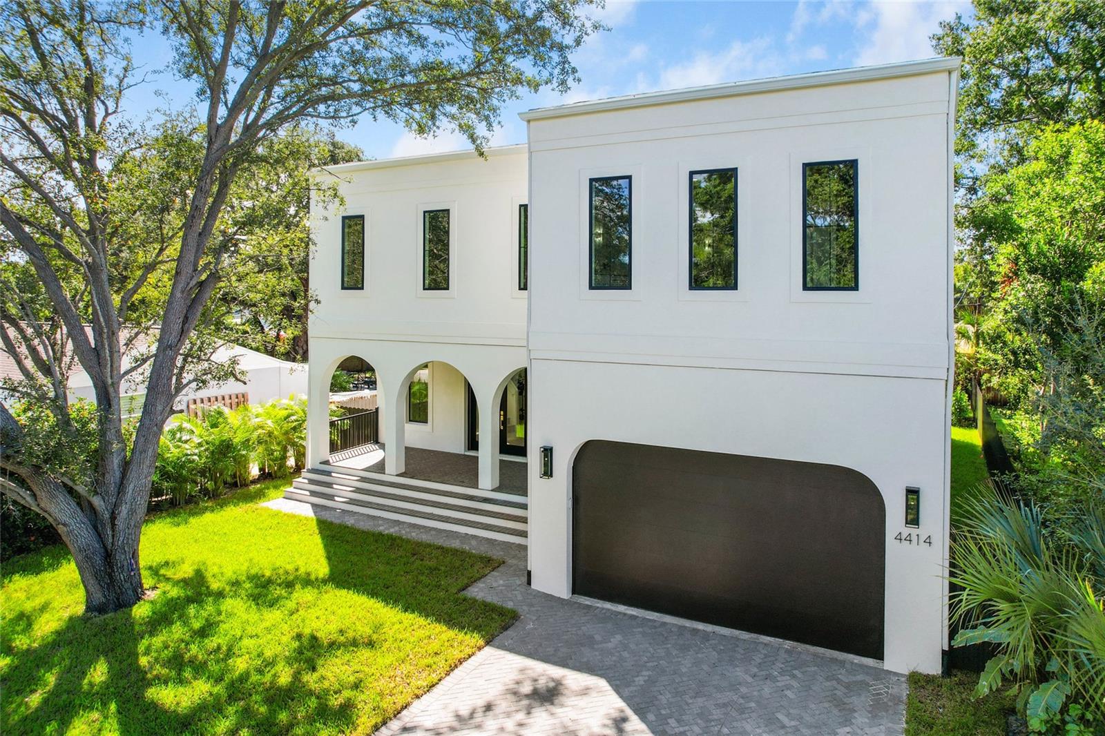 4414 W LAWN AVE — photo 36