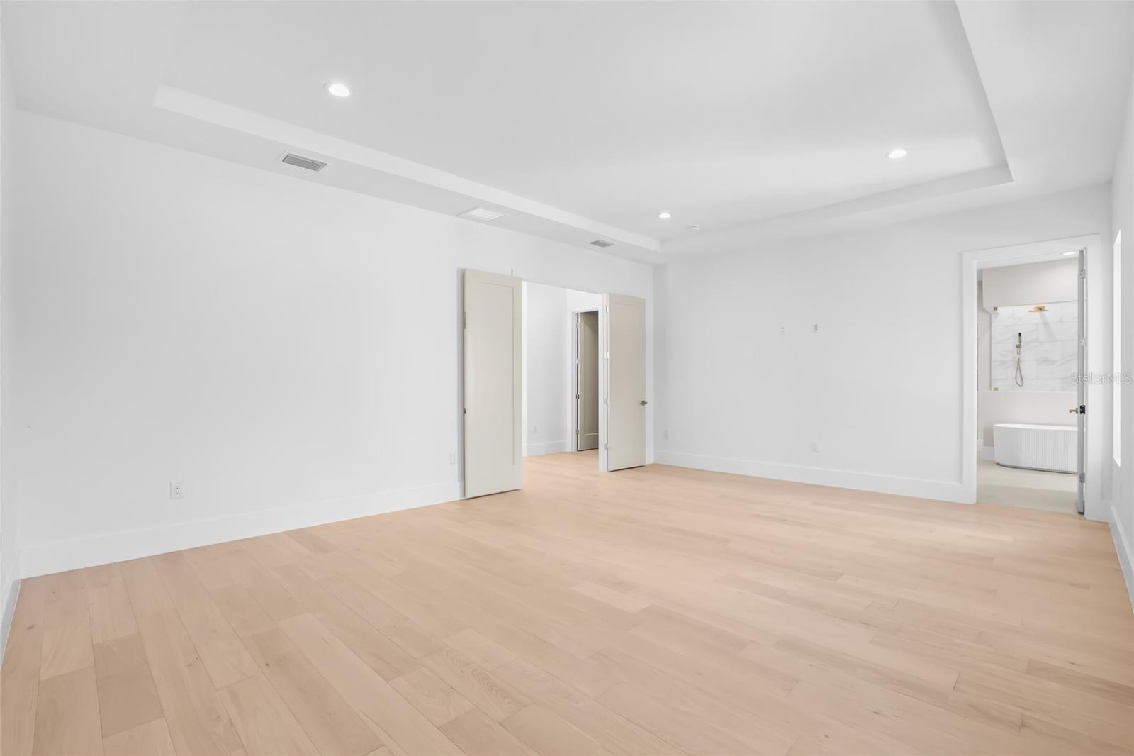 4414 W LAWN AVE — photo 26