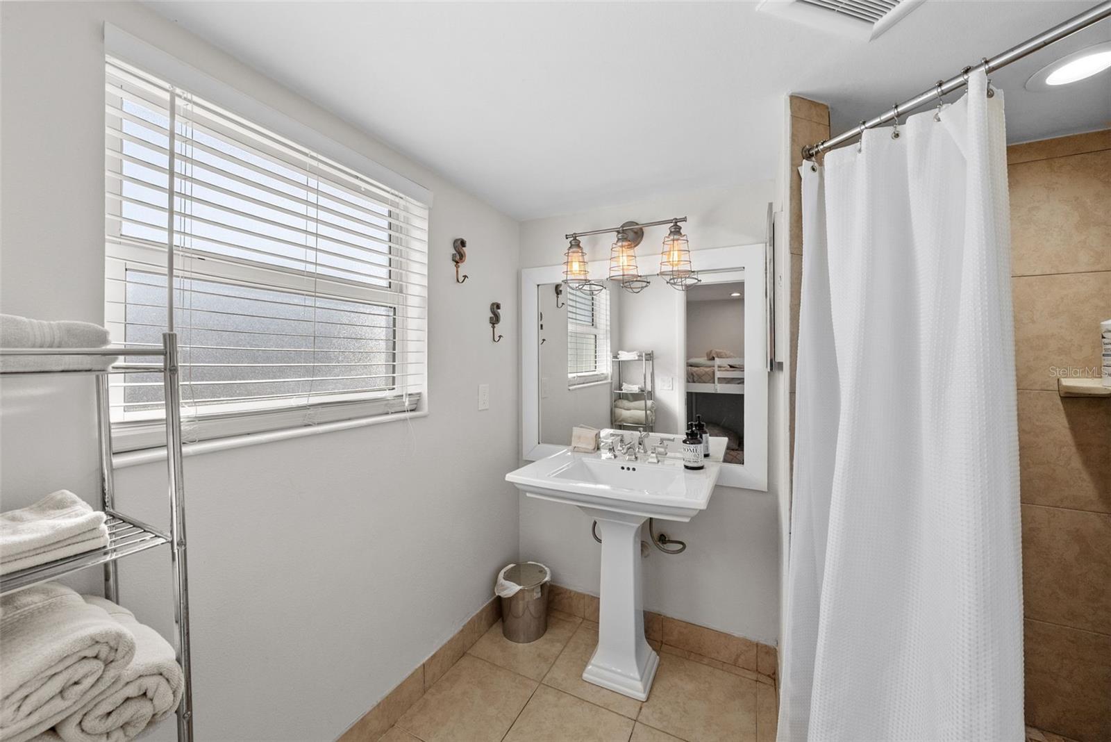 439 CAUSEWAY BLVD — photo 73