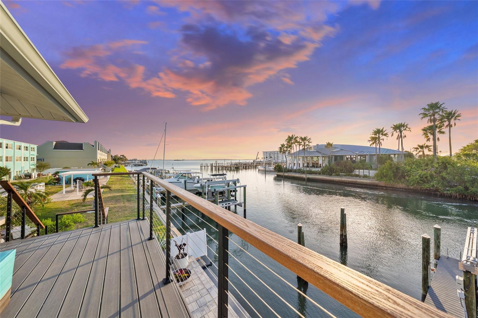 439 CAUSEWAY BLVD — photo 2